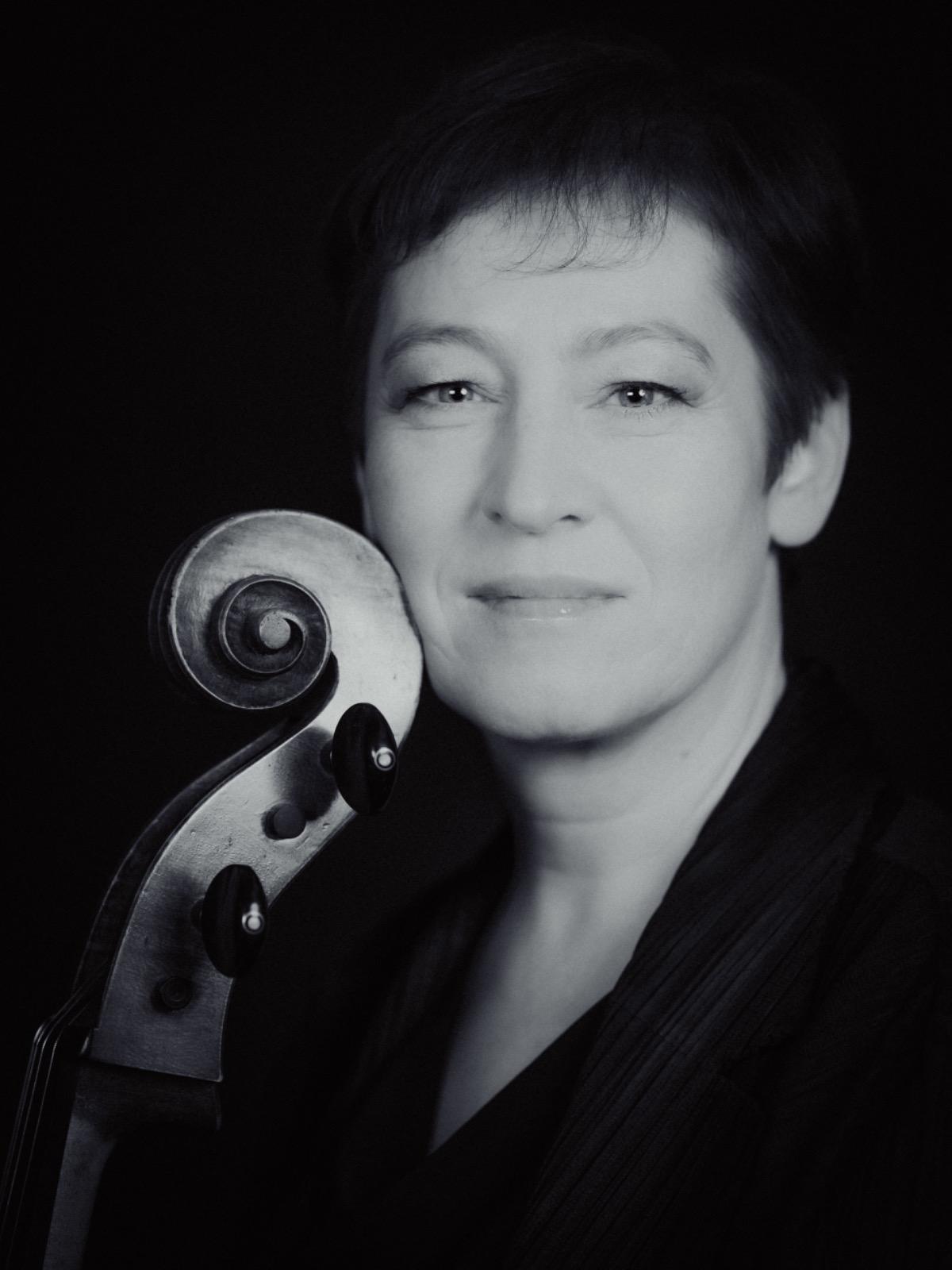 Diana Ligeti (France) - Violoncelliste